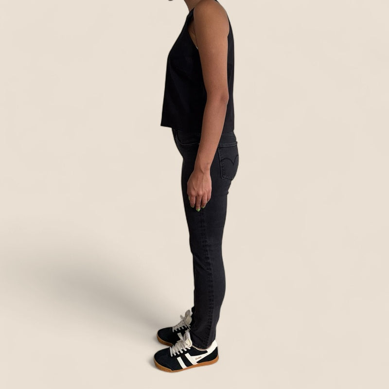 Levi’s 311 Shaping Skinny Jeans – Black Denim