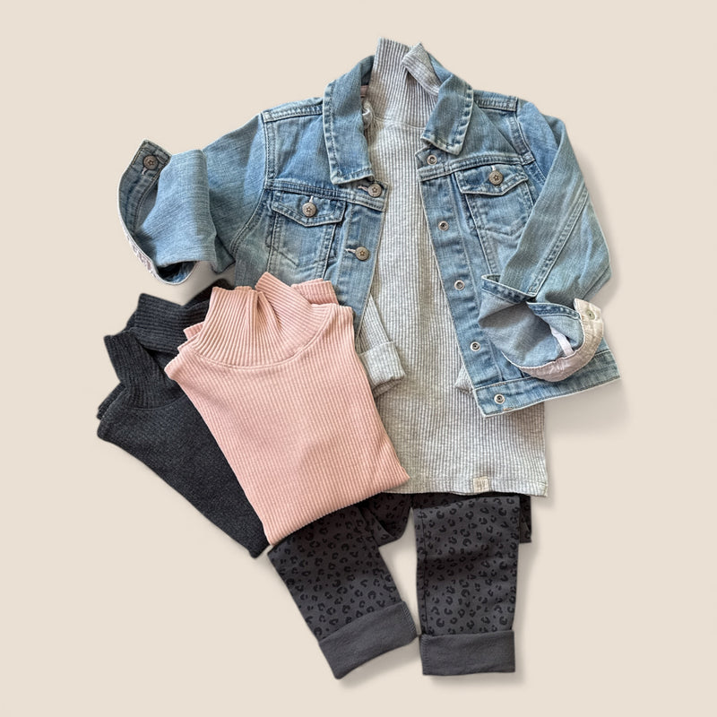 GAP Kids – Classic Denim Jacket (Size 5, Girls)