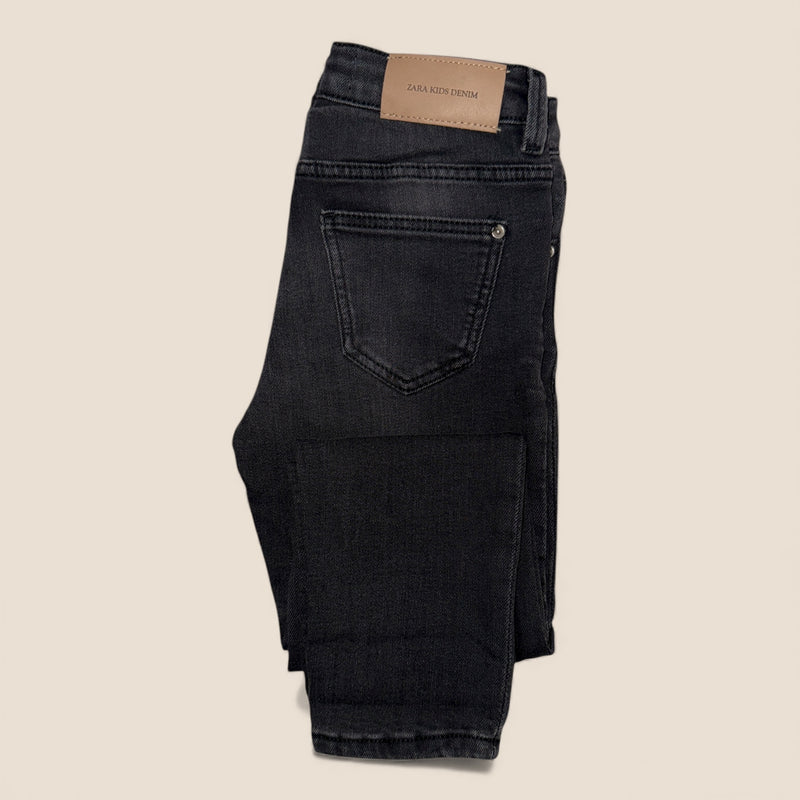 Zara Kids – Black Denim Jeans (Size 6 Years)